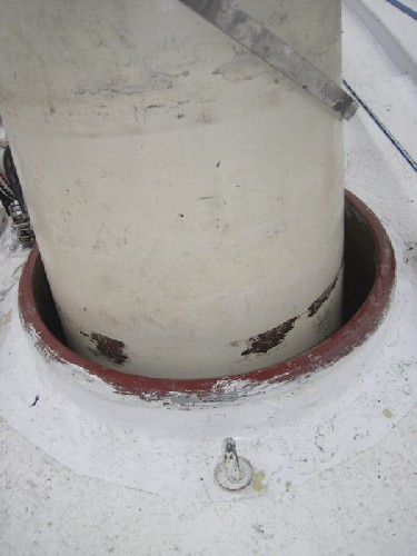 The damage on the mast