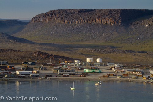 Teleport in the beautiful Holman / Ulu